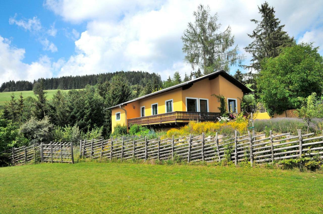 Sulamith Mit Garten
